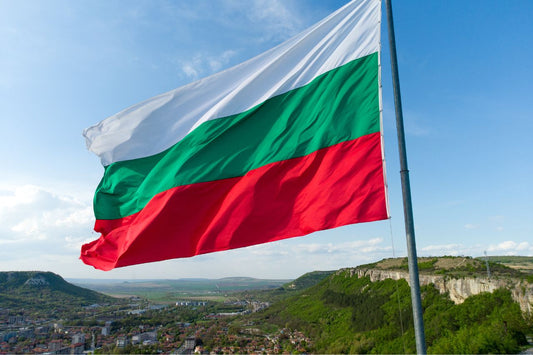 Bandeira búlgara sobre a cidade