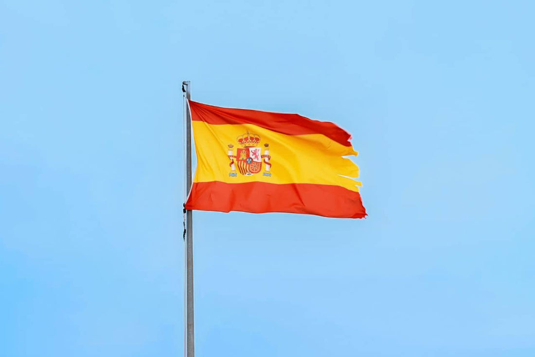 Bandeira da Espanha tremulando