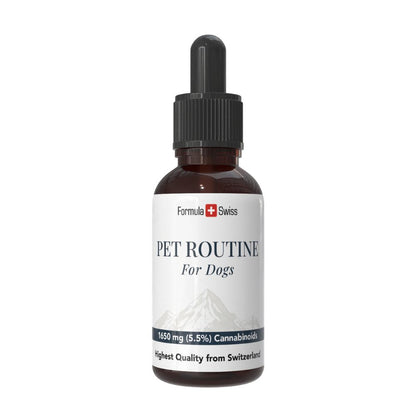 Frasco de Pet Routine para cães com rótulo branco sobre fundo branco